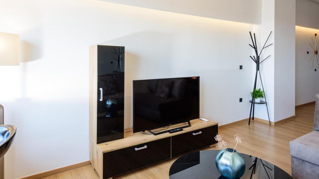 Limani'S Sea View Suite Thessaloníki Exteriör bild